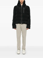 Sealed jacket